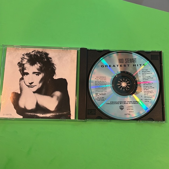 Rod Stewart Greatest Hits CD - Picture 4 of 4